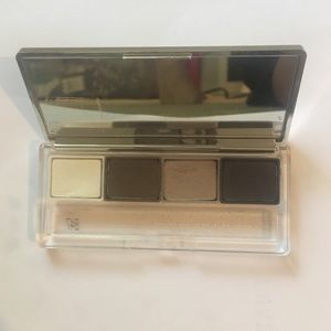 Clinique eyeshadow pallet